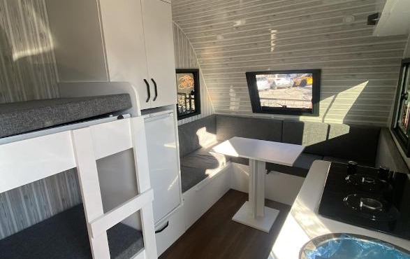 Beşiktaş Maçka Mini Stay Caravan