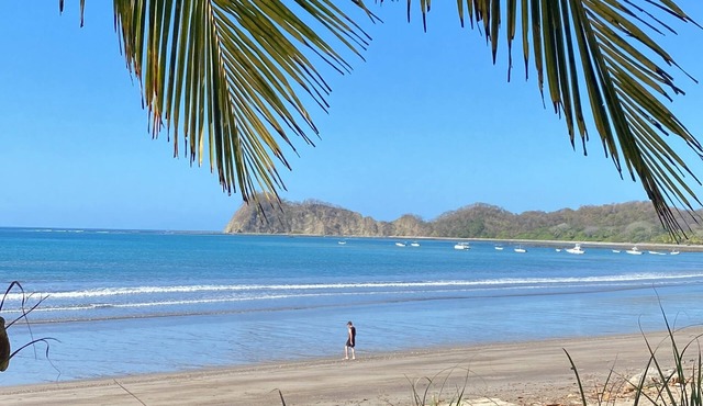 Beachfront Eco Private Cabina