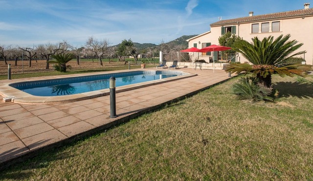 Beautiful private villa with A/C, private pool, WIFI, TV, patio, panoramic view and parking