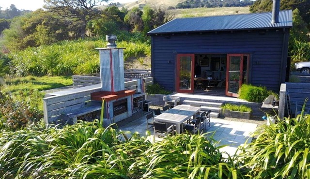 Beautifully Appointed Akaroa Accommodation for Weekend Getaways from Christchurch