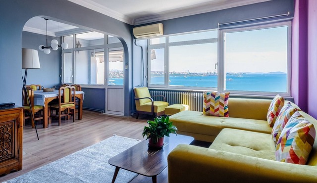 Bosphorus View Flat 5 min to Istiklal Street