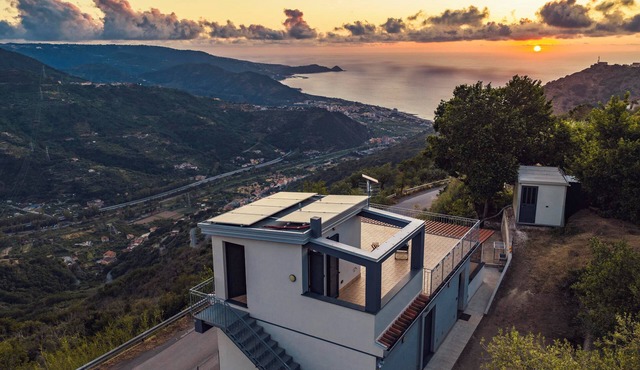 Caliante: Sea view /Etna, authentic Sicily, digital nomads
