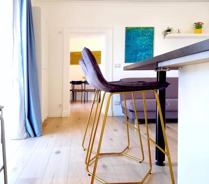 Casa Roca - Elegante e ampio appartamento a due passi dal centro, FREE PARKING