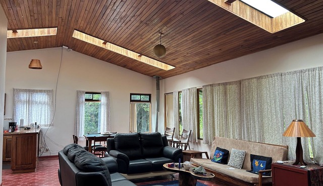 Casa Tigrillo - secluded forest cabin just minutes from the Monteverde Preserve