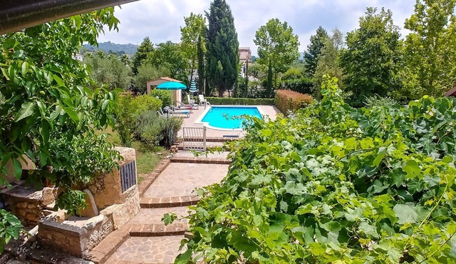 Casale Marchicello, for 8 people with private pool, 4 km from Tropea