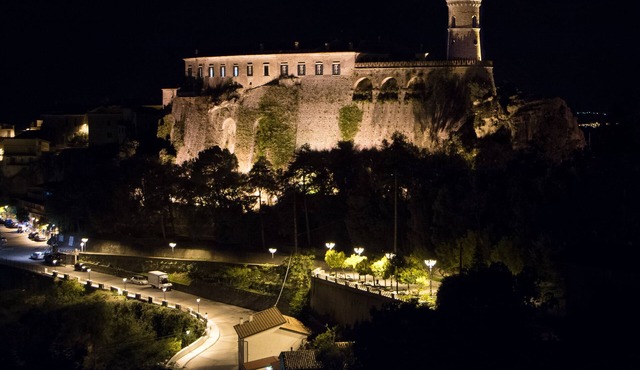 Castello Di Caccuri Suites