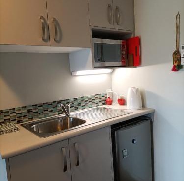 Central Diamond Harbour Guest Suite