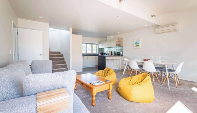 Central Oasis | 3Bed Central Townhouse