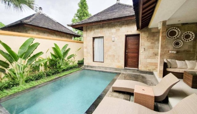 Chic 2BR Villa with Private Pool in Ubud Central