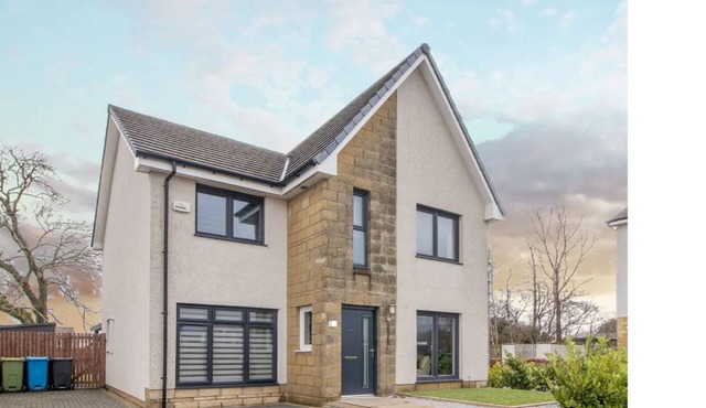 Comfortable and Fabulous Family Home - Pass the Keys