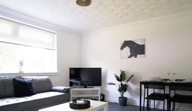 Contractor Stay By Caledonia Luxe Stays Airdrie