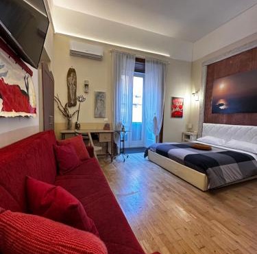 Corso 211 Beds & Suites