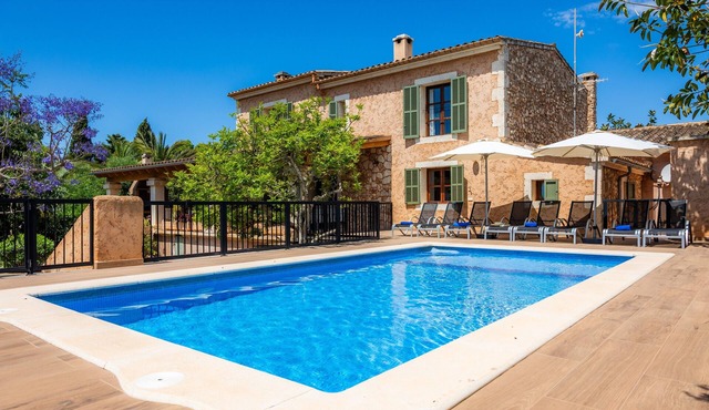 Country House 'Es Matul-los Ref 134' with Mountain Views, Private Pool and Wi-Fi