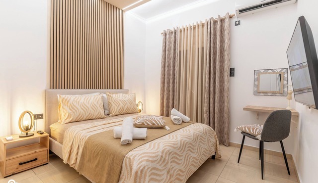 Danae's - Luxury & Modern Apartment in Egaleo-Athens