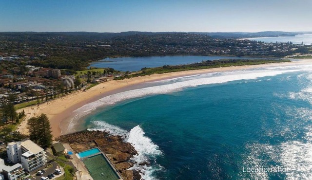 Dee Why Beachside 2BR with AC | 3min Walk to Beach