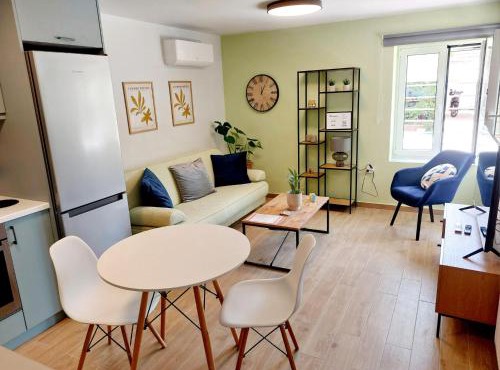 Diamond Apartment