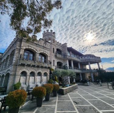 DIMAL CASTLE