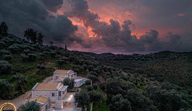 Divine Corfu Complex Villa Oceanid, 8 BDR, Private Pools and Hot Tubs, Sea Views