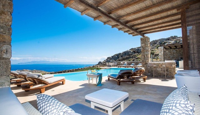 Divine Mykonos Euterpe Suite, 2 BDR, Private Pool, Wonderful Sea Views