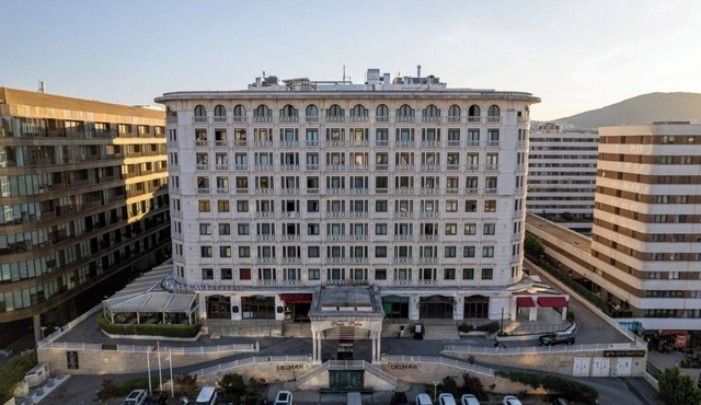 ELİT PERLA SUIT