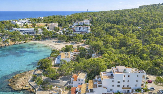 Es Grop Est. Vista Mar by Interhome