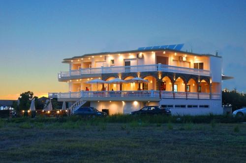 Esperanza Hotel