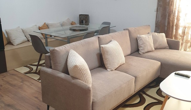 Experience Gjirokaster with Ease - Melek Luxury Apartments Unit 16