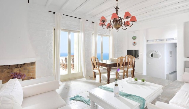 Exquisite Mykonos Apartment | Myconian Penthouse | 2 Bedrooms