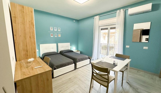 Ferrera Suite & Rooms