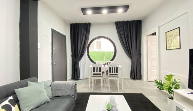 Flat Near Bagdat Street with Chic Interior Design