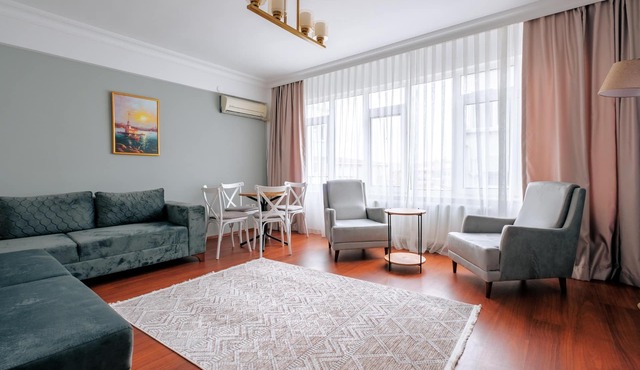 Flat w Balcony 8 min to Kadikoy Square