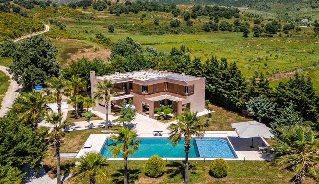Fllad e Valë | Luxury Private Pool Villa by PikHost