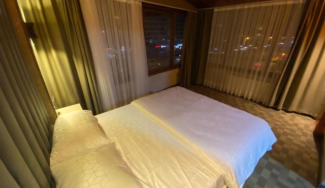 FLORYA EXPRESS OTEL
