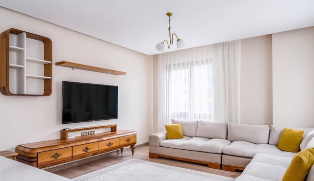 Fully Furnished Spacious Cozy Residence Flat