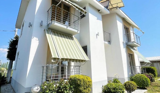 Garden Villa Sunny