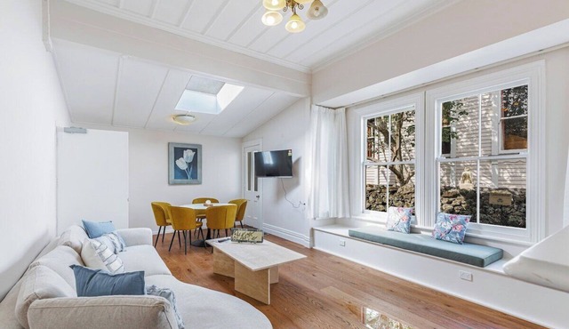 Gorgeous 4BR Mt Eden Retreat Villa