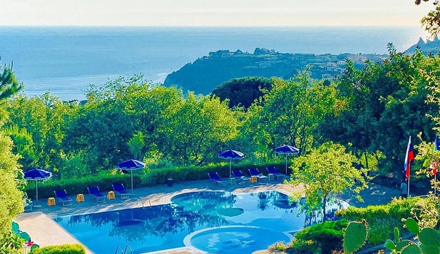 Gorgeous apartment in Ricadi