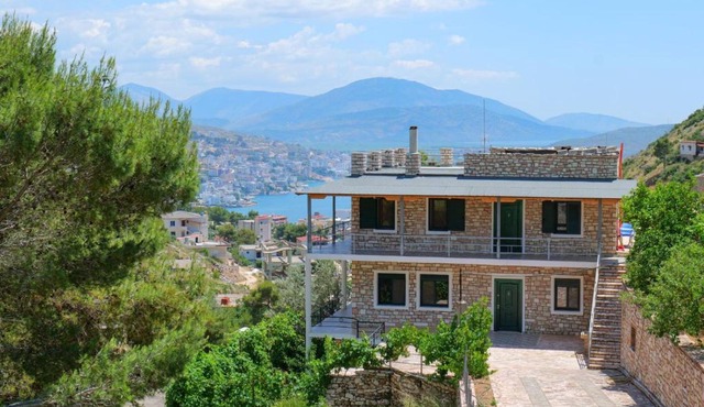 Green Villa