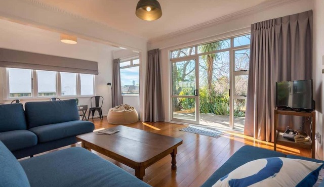 Greenview Retreat | Central Location