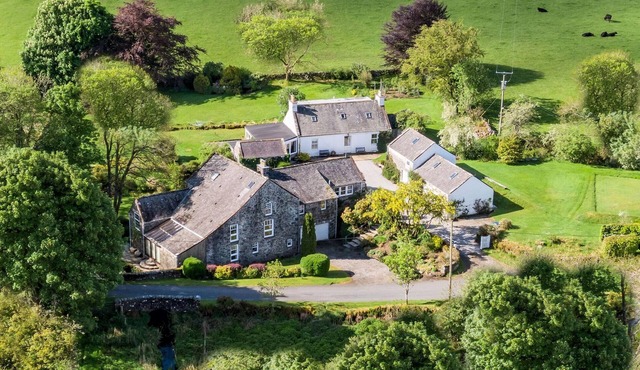 Historic Countryside Mill with Gardens/Tennis - Pass the Keys