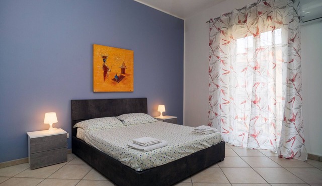 Holiday Apartment "Casa Cairoli" with Balcony & A/C