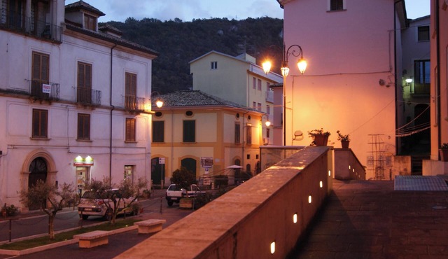 Homerez - Mountain View Apartment in Mendicino