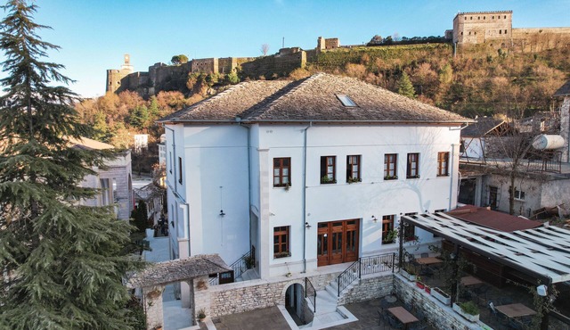 Hotel Bineri