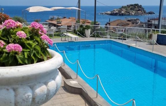 Hotel Lachea