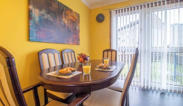 Ideal Contractor Stay | 2-Bed Near Glasgow Fort