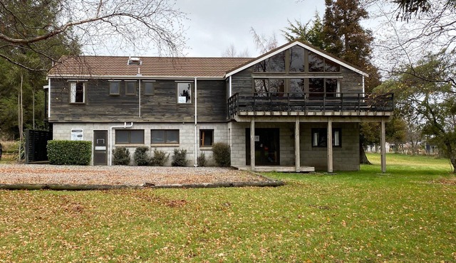 Idyllic summer getaway - The Pinnacle Lodge