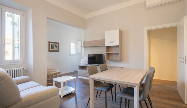 Indipendenza House in Florence by Mmega