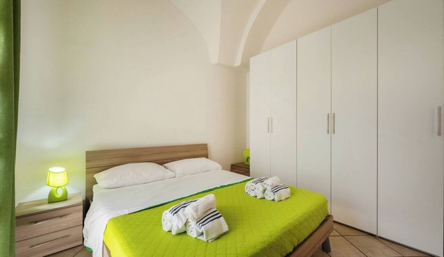 Isba Da Procida - Two Bedroom Apartment, Sleeps 5 in Procida