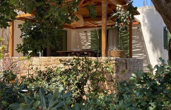 keronia house