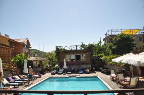 Kurfal Hotel